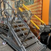 SRA - Scala regolabile in altezza - Height adjustable professional aluminium ladder