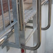 Vertical fixed ladder SVS.0 - Vertical safety ladder without safety cage