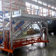 Special scaffold tower for radar in military vehicles - Special scaffold tower for the installation and maintenance of radar in military vehicles.